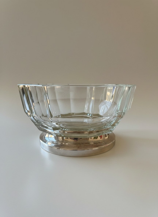 Atlas & Arden faceted crystal bowl on a silver pedestal base. Italian crystal, mid-to-late 20th century.