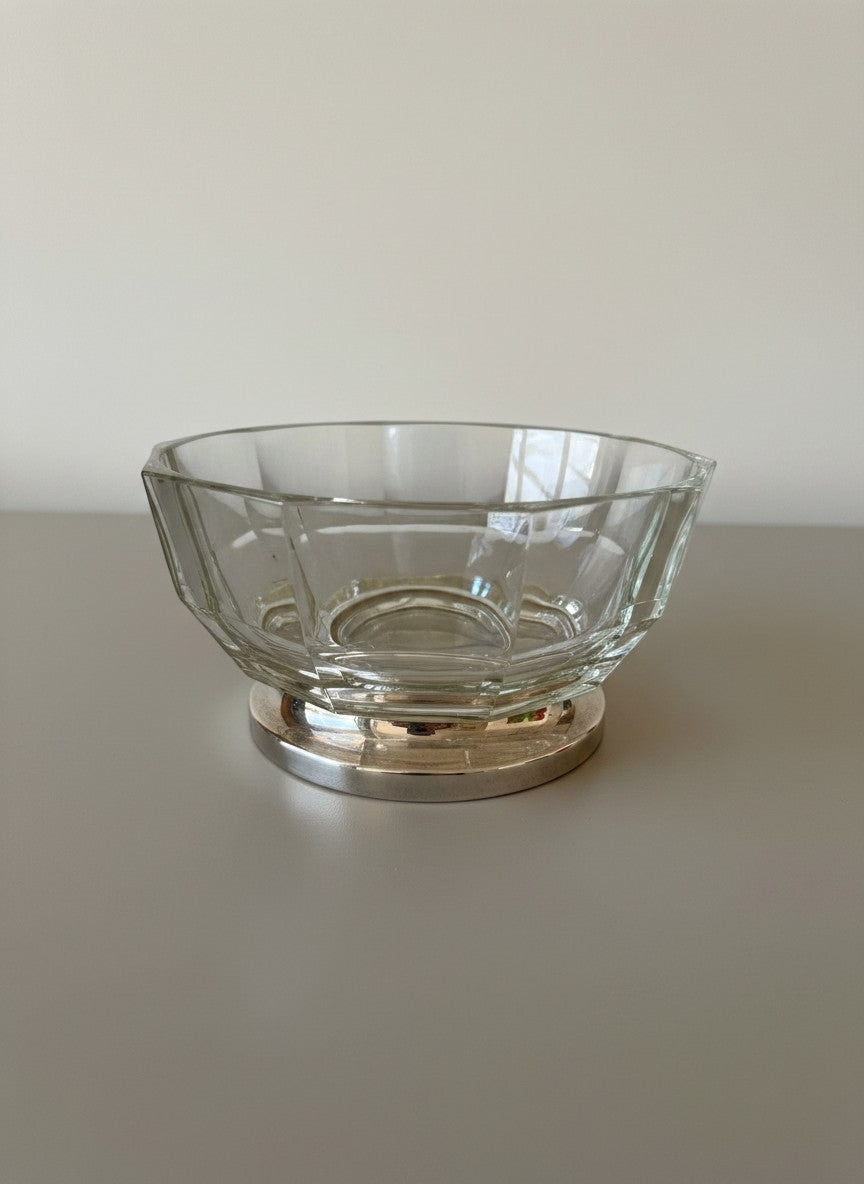 Atlas & Arden faceted crystal bowl with a silver base, 8" diameter x 5" H, Italian mid-to-late 20th century.