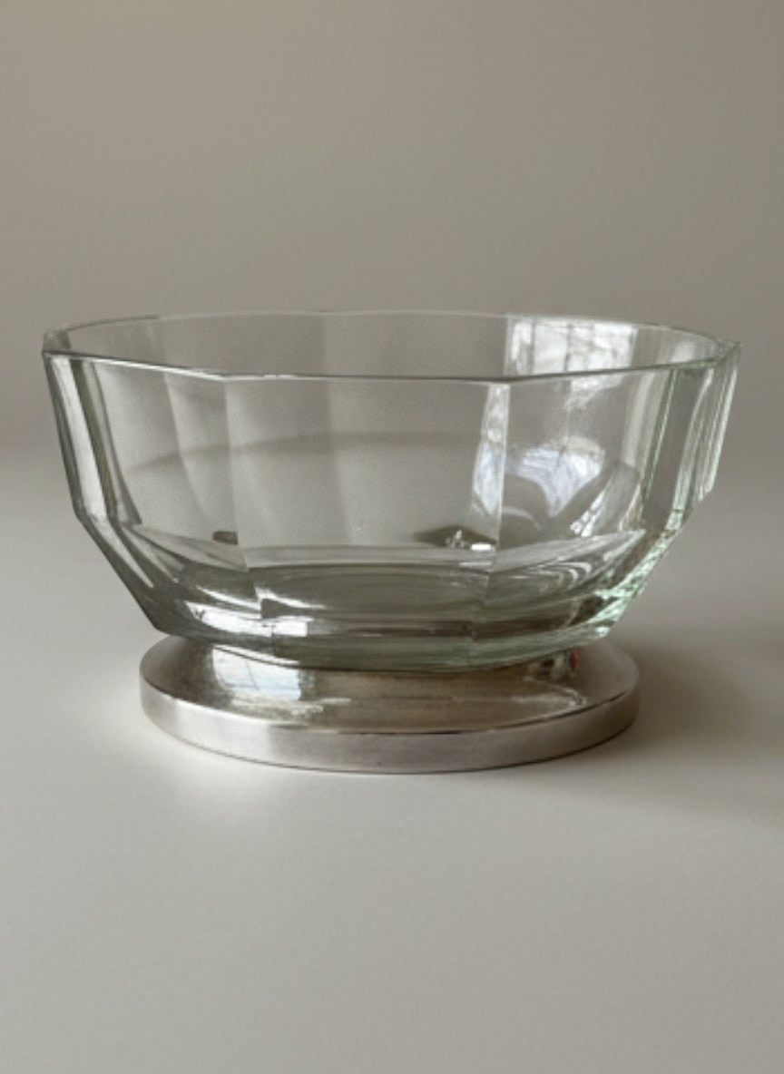 Atlas & Arden faceted crystal bowl with a silver base, 8" diameter x 5" H, Italian mid-to-late 20th century.